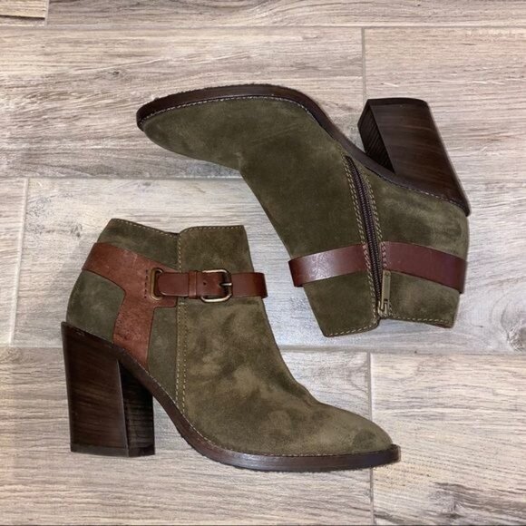 Aquatalia Womens 9.5 Olive Green Suede Heeled Booties Brown Leather Ankle Strap - Picture 6 of 11